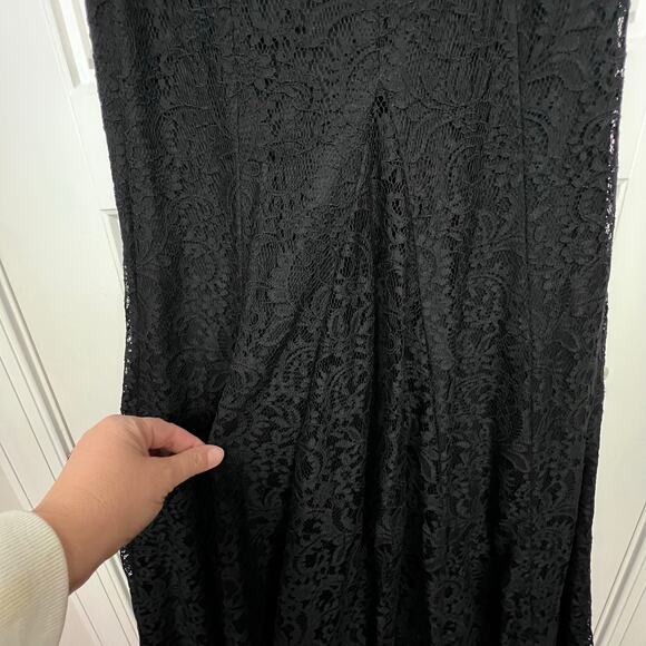 Betsy & Adam's Mermaid Gown Godet Hem Textured Floral Lace Open Back Formal 2 - Picture 12 of 16